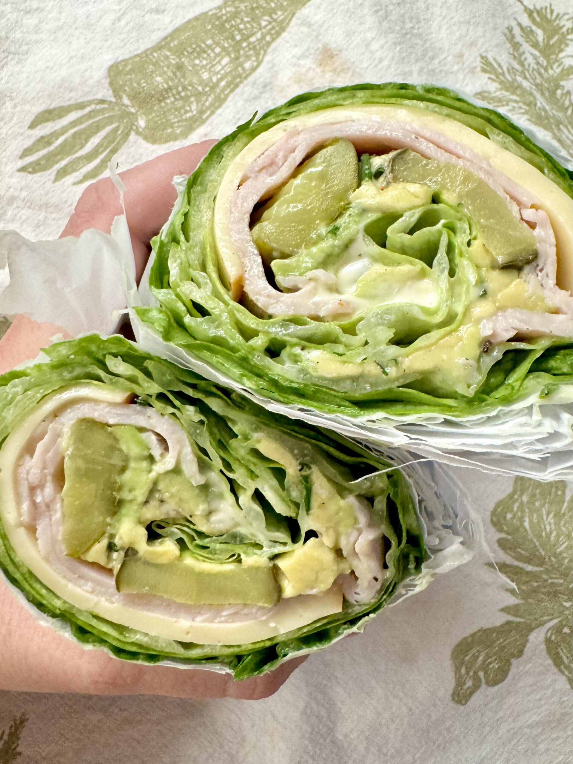 Healthy & Easy Turkey Lettuce Wrap